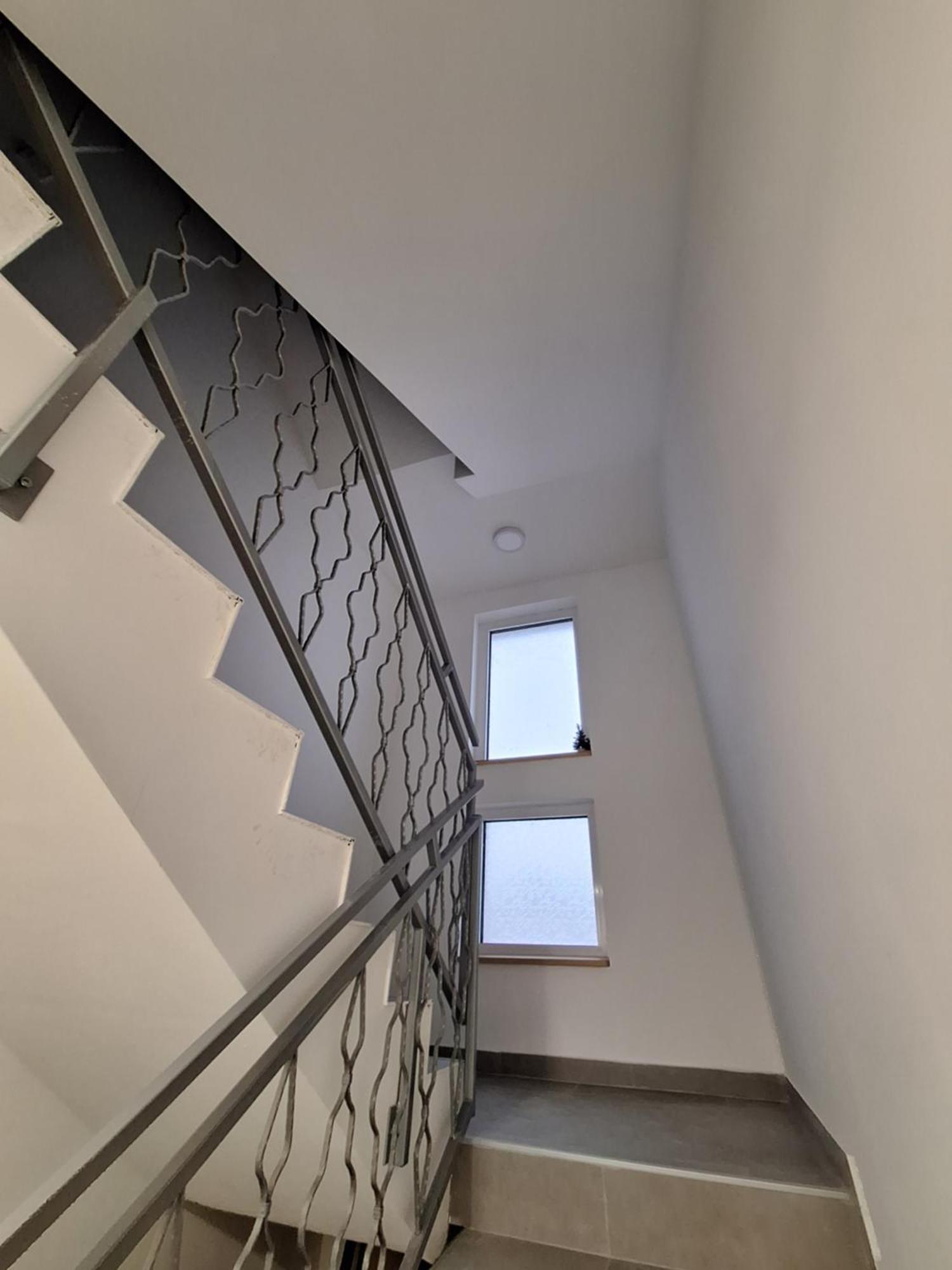 Expo Airport Otel Surčin Εξωτερικό φωτογραφία